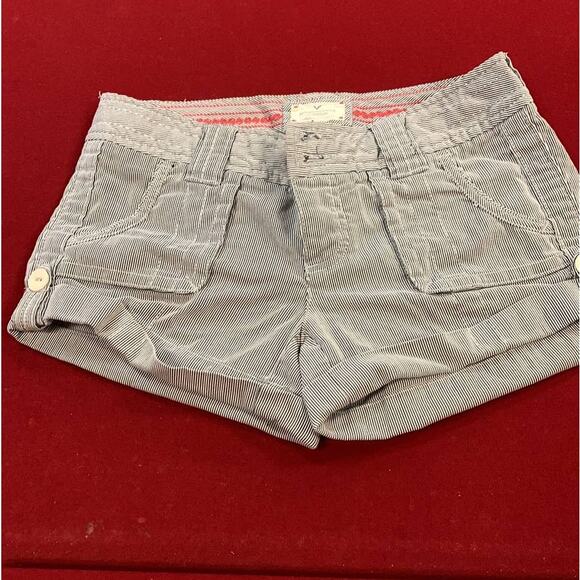 Urban Outfitters Striped Mini Shorts - Picture 3 of 8